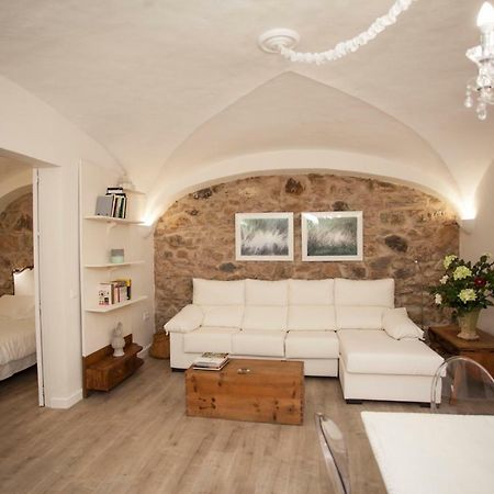Apartamento Torre Redonda Caces Esterno foto